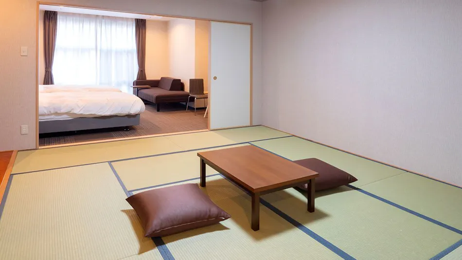 Ooedo Onsen Monogatari Premium Enakyo