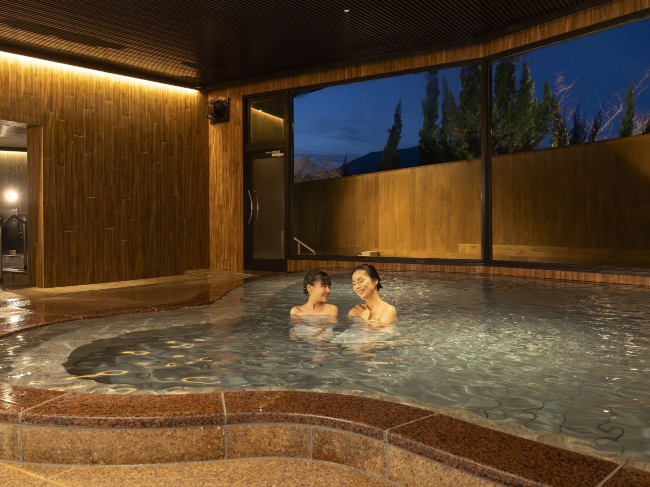 Ooedo Onsen Monogatari Premium Enakyo