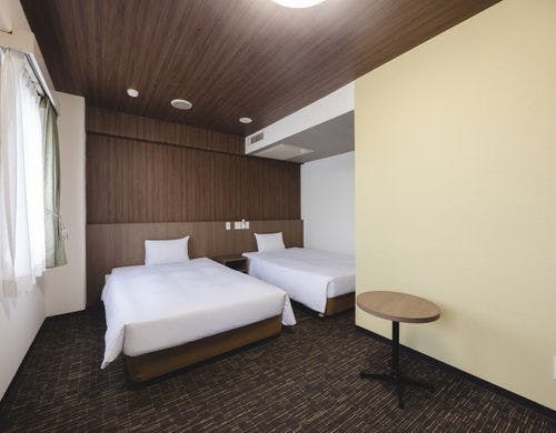 デラックスツイン