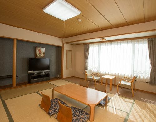 和室一例（アウトバス）