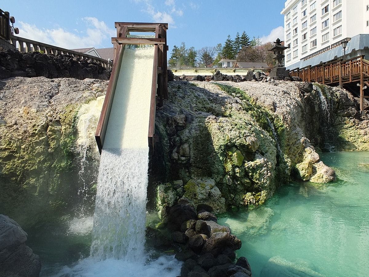 Tempat terkenal Kusatsu "Yubatake"