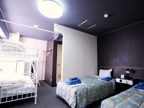 フォースルーム