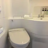 ห้องน้ำในห้องพัก