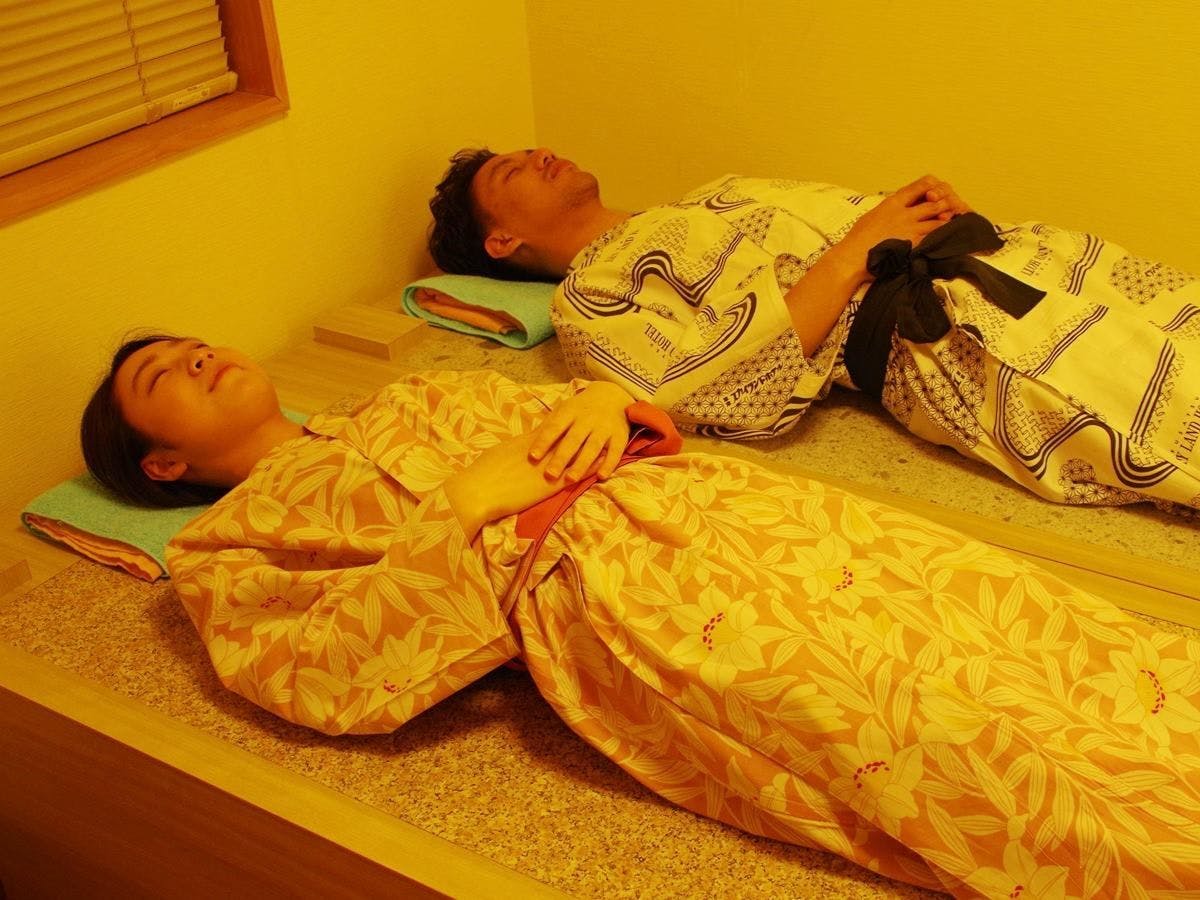 Spa Batu Penyembuhan (Ganbanyoku)