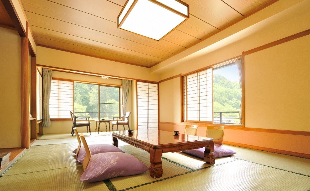 Kamar Standar Gaya Jepang Yubatakan - Merokok