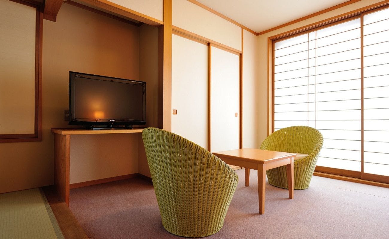 Shinshu Bessho Onsen Ryoshuku Kamimatsuya