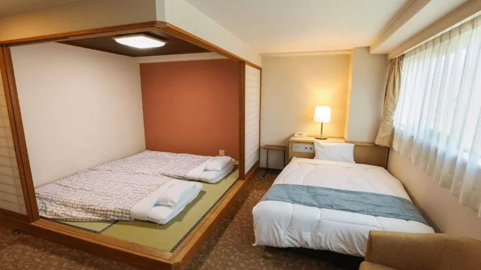 Hotel Taihei - Natural Hot Spring "Kanran no Yu" at the Foot of Matsuyama Castle - Sourced from Okudogo Onsen -