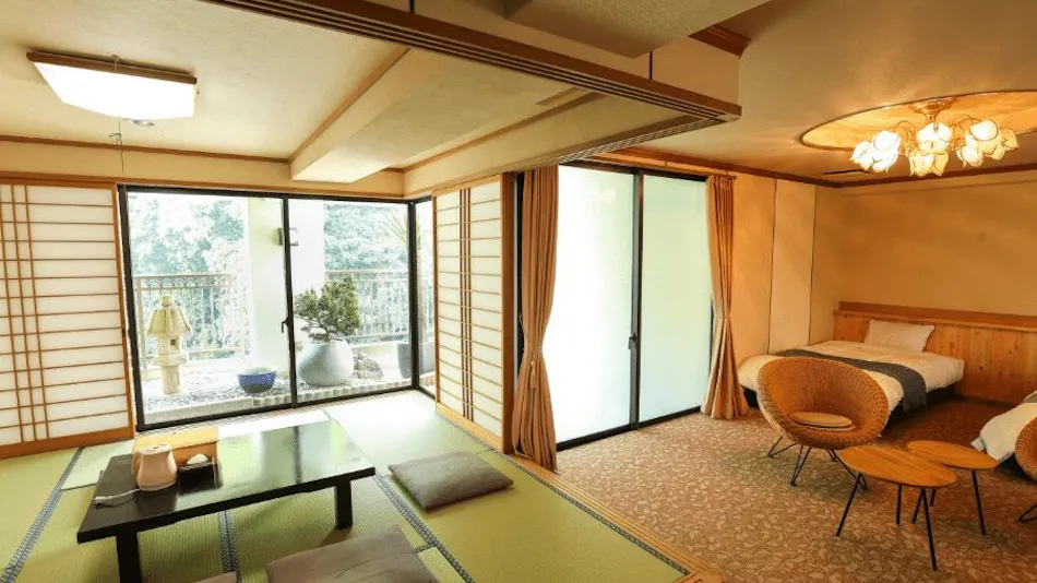 Hotel Taihei - Natural Hot Spring "Kanran no Yu" at the Foot of Matsuyama Castle - Sourced from Okudogo Onsen -