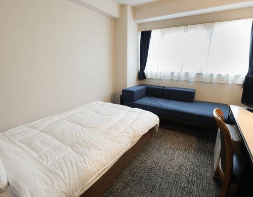 スタジオシングル