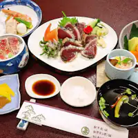 Paket hidangan ikan bonito panggang