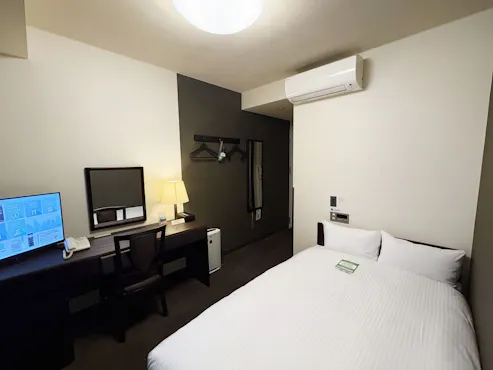 Kamar Semi-Double