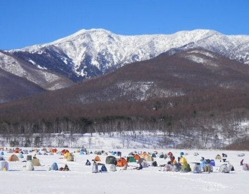 四阿山を望む、バラギ湖です。