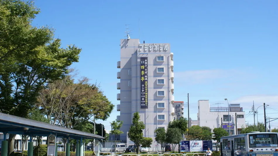Ryugasaki Plaza Hotel Main Building