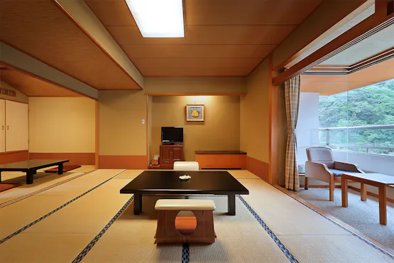 【5至9樓日式客房】12.5榻榻米+4.5榻榻米客房