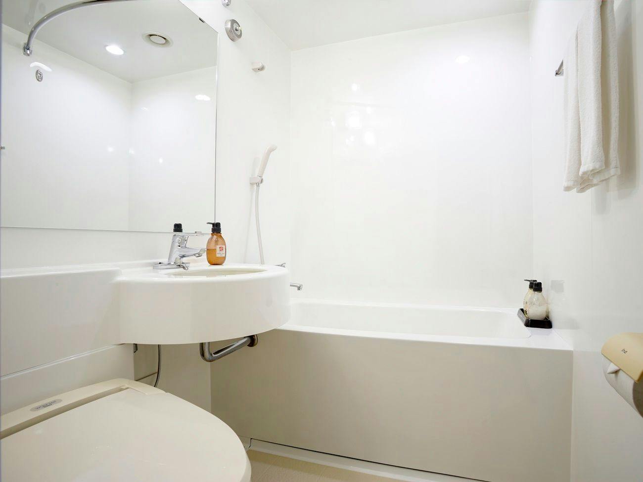 Unit bath