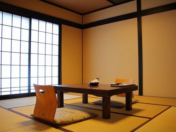 308號房，8張榻榻米日式