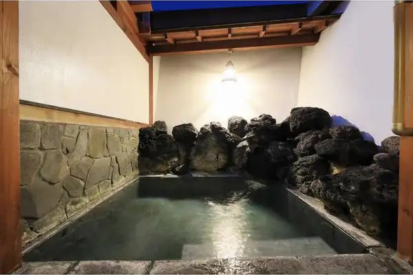 Pemandian pribadi Ichinoyu - Shower