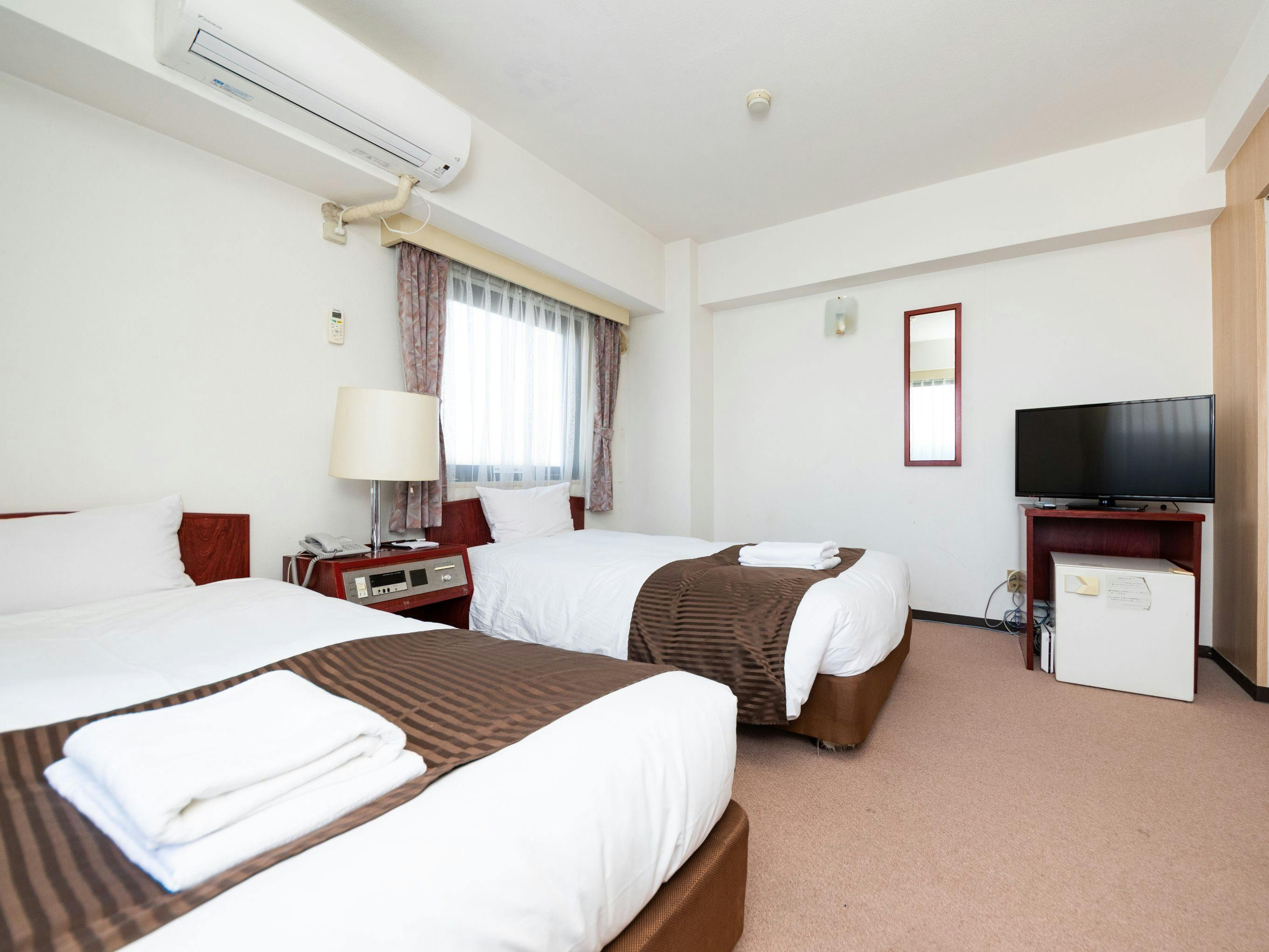 Sky Heart Hotel Keisei-Koiwa Station