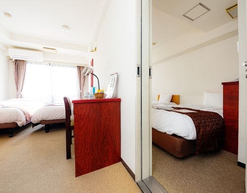 コネクティング