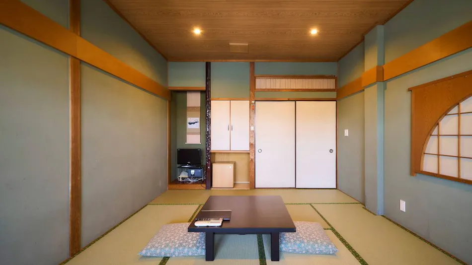 Kutsurogi no Yado Misaki