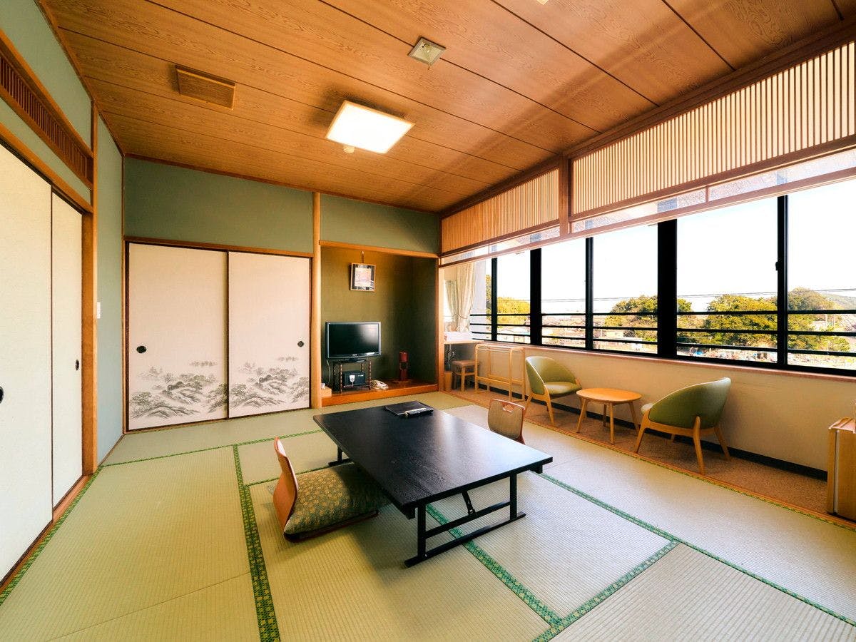 Kutsurogi no Yado Misaki