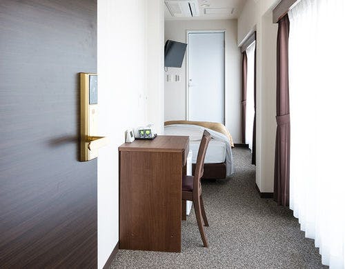 シングルルーム（100cmベッド1台）