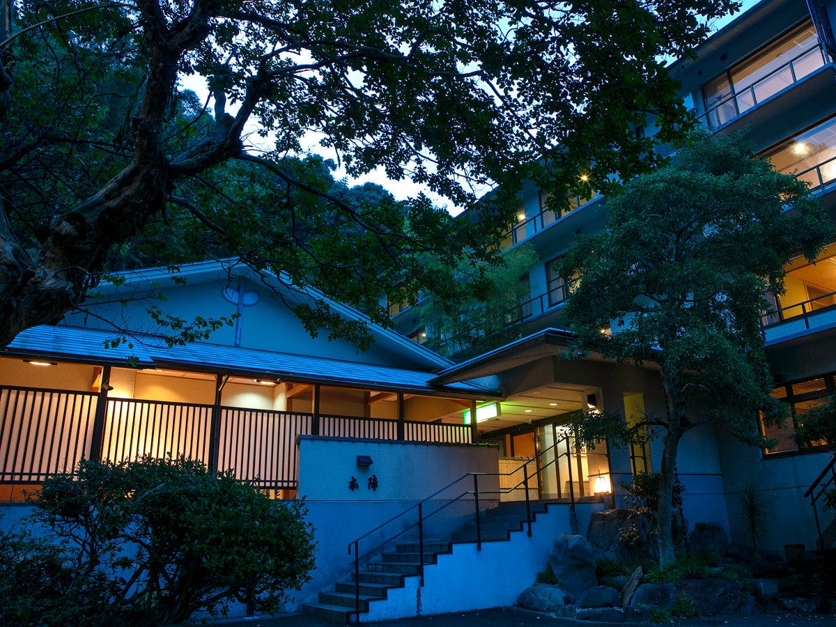 Yoritomo no Yu Honjin
