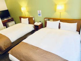 東京プラザホテル