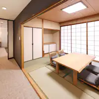 Junior Suite bergaya Jepang-Barat Area kamar bergaya Jepang (contoh)