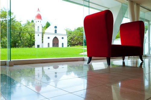 ทางเข้าในอาคาร