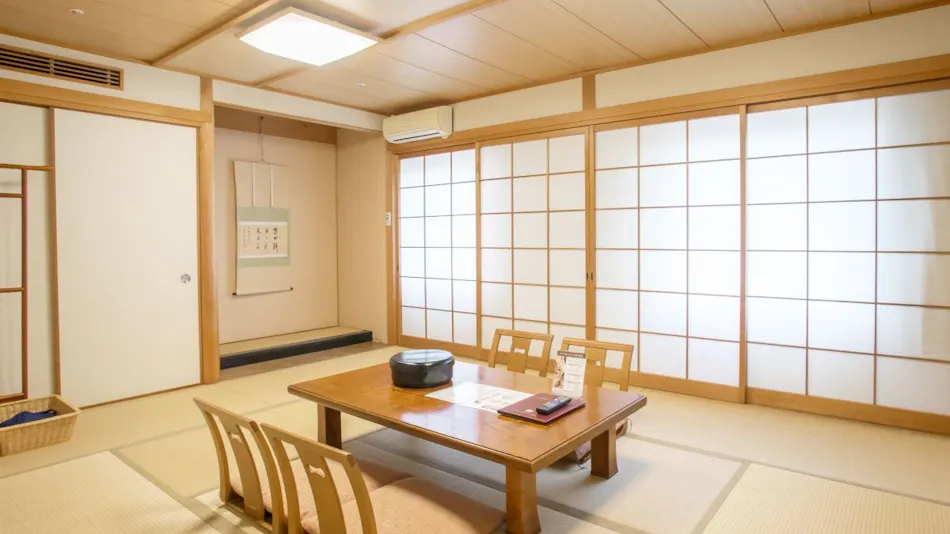 Hotel Royal Hill Fukuchiyama & Spa