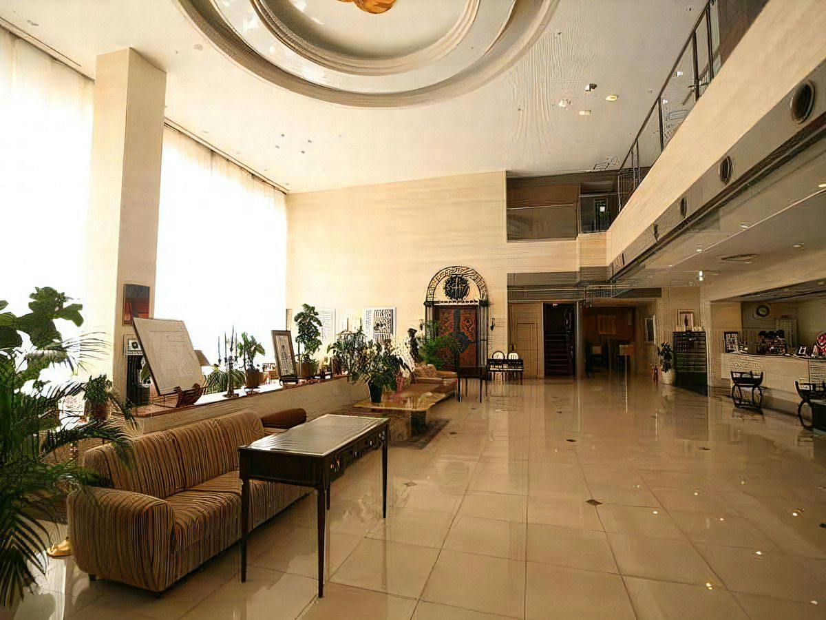 Hotel Royal Hill Fukuchiyama & Spa