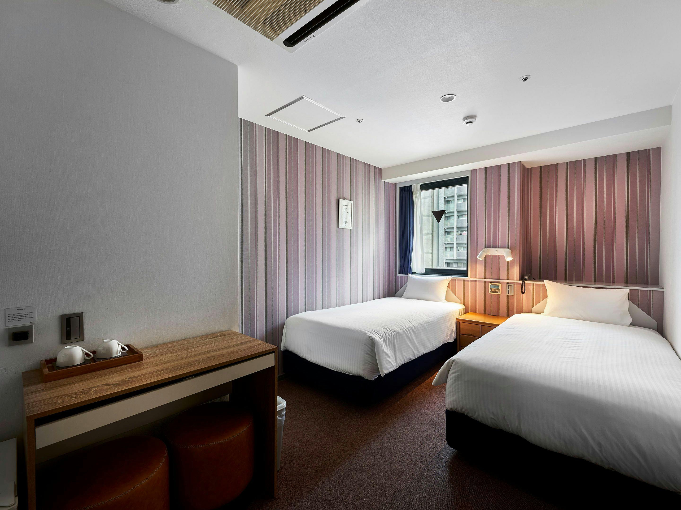 Standar Twin, lebar tempat tidur 100cm