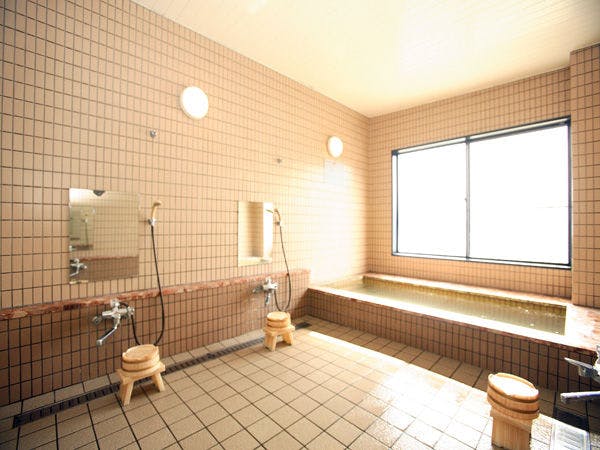 อ่างอาบน้ำพร้อมวิวอ่าววากาซะ