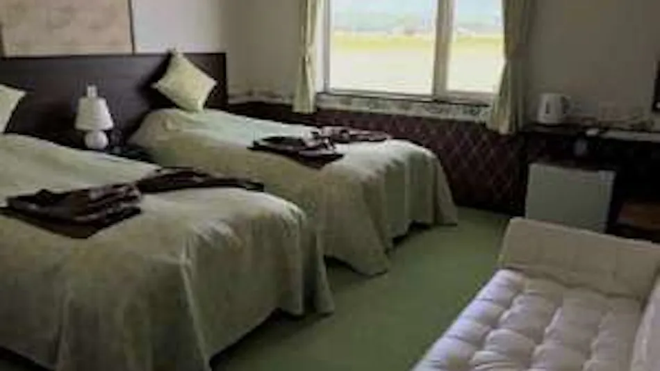 Petit Hotel Blanc Fleur