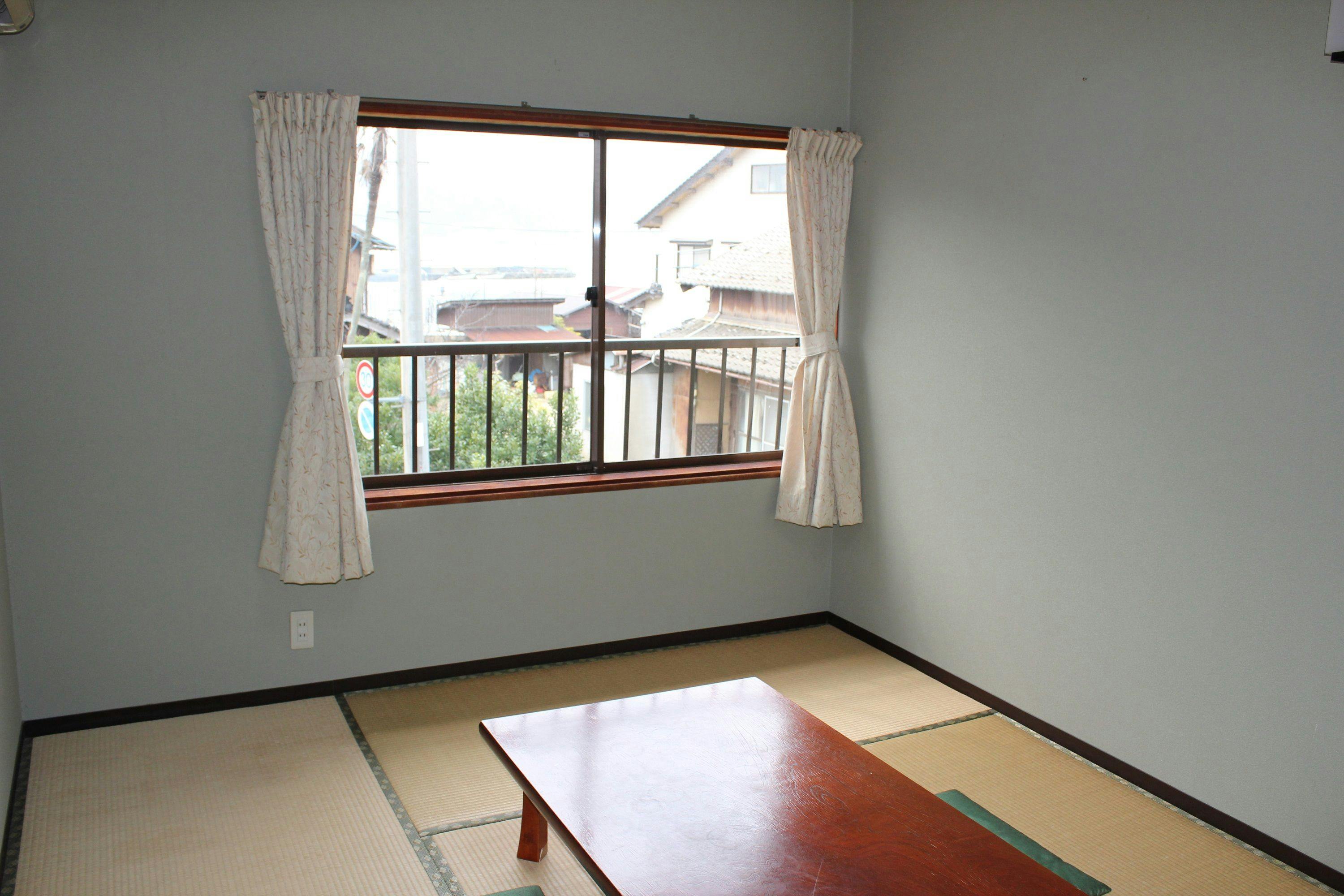 ห้องสไตล์ญี่ปุ่น 6 เสื่อทาทามิ