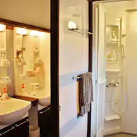 ห้องอาบน้ำและมุมล้างหน้า