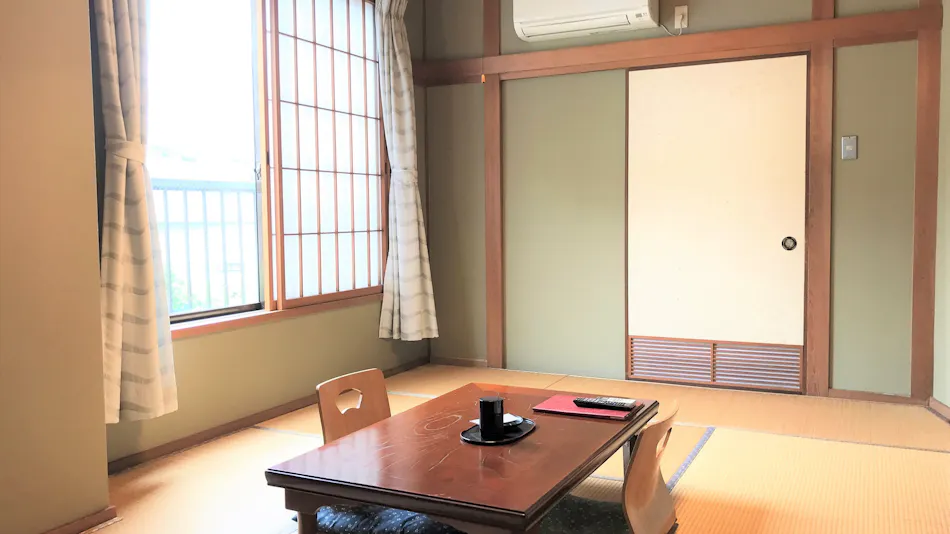Yumura Onsen Uotoya