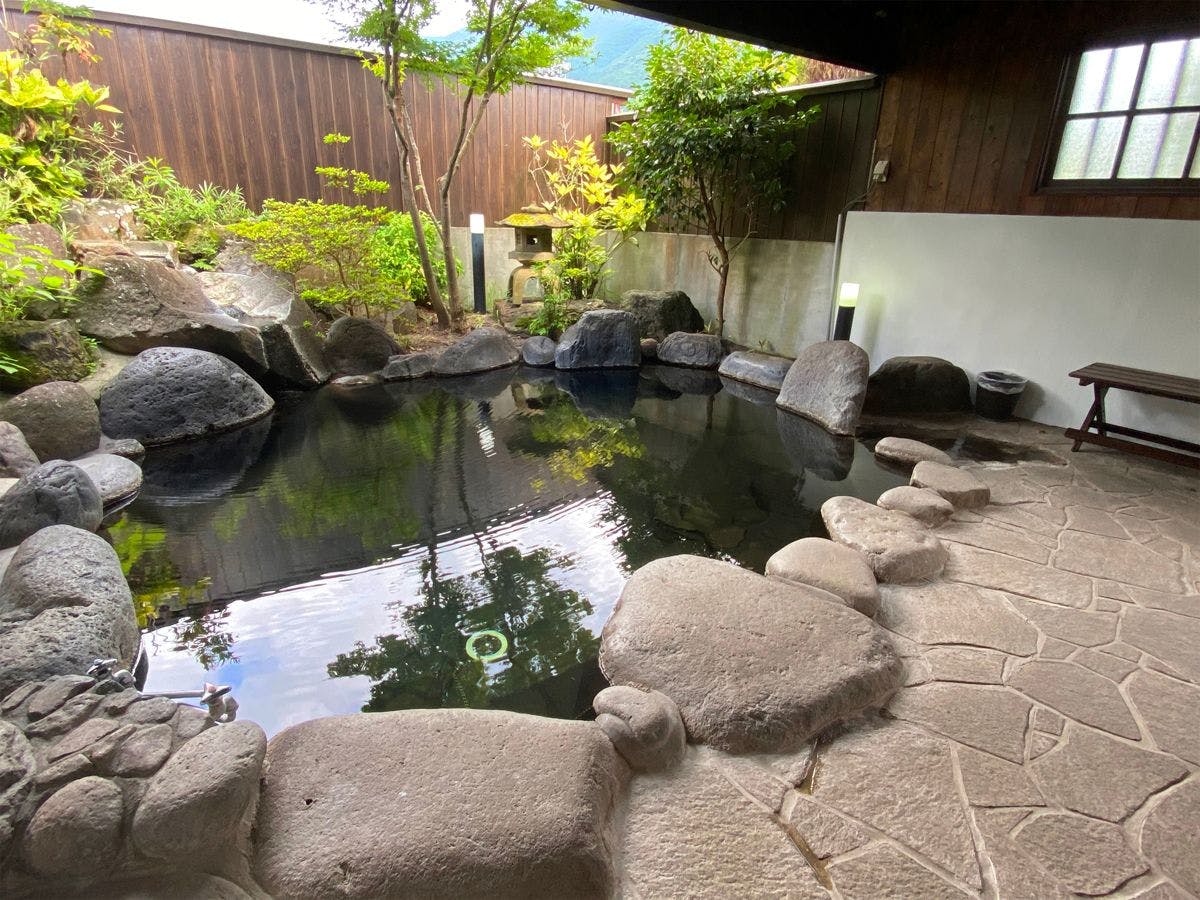 Yufuin Onsen Hasuwa Inn