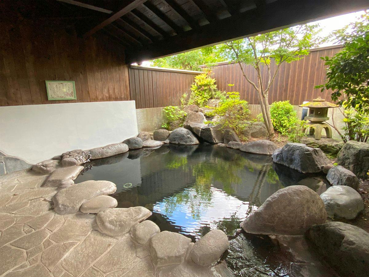Yufuin Onsen Hasuwa Inn