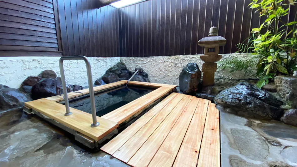Yufuin Onsen Hasuwa Inn
