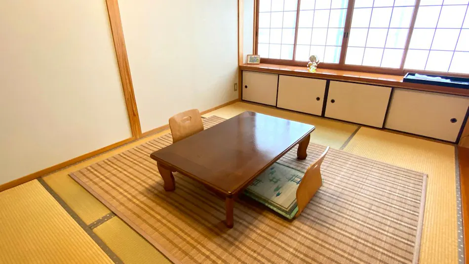 Yufuin Onsen Hasuwa Inn