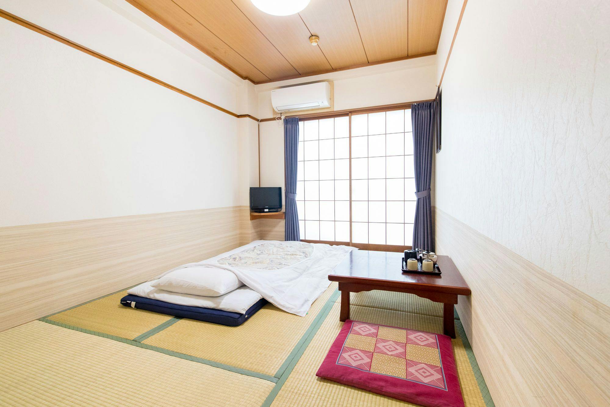Business Ryokan Akashiya Annex