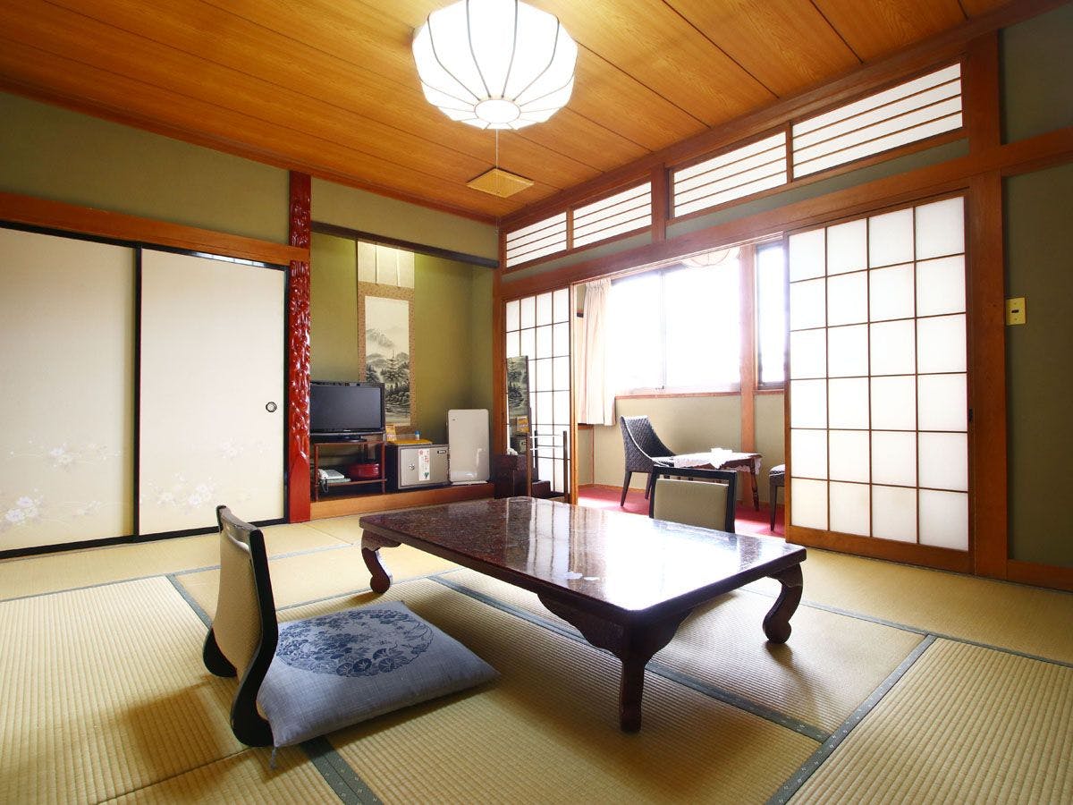 ห้องยูริ [ห้องเสื่อทาทามิ 10 เสื่อ ไม่มีห้องน้ำ]