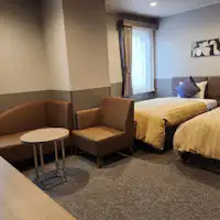 ห้องดีลักซ์เตียงคู่สูบบุหรี่