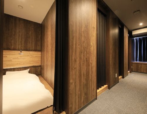 【ドミトリー：定員1名】