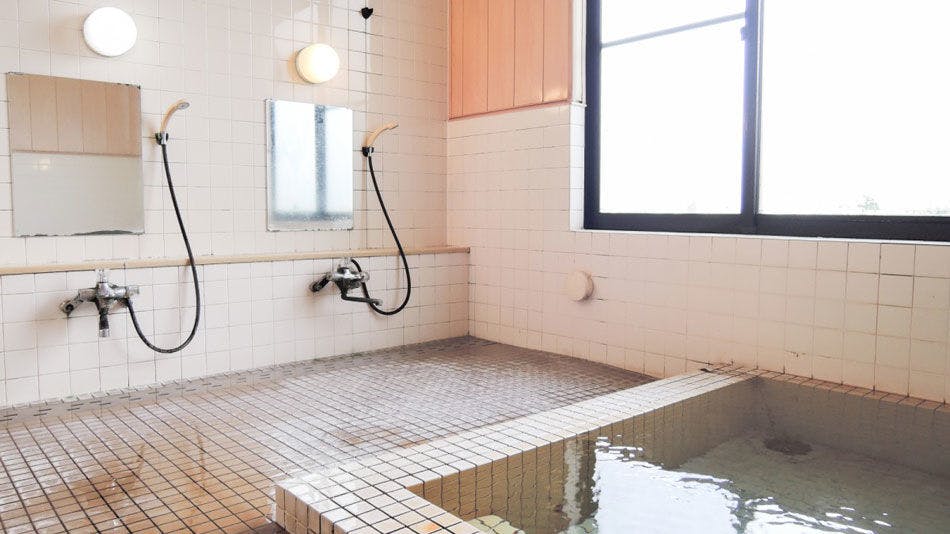 *【ห้องอาบน้ำรวม (ชาย)】