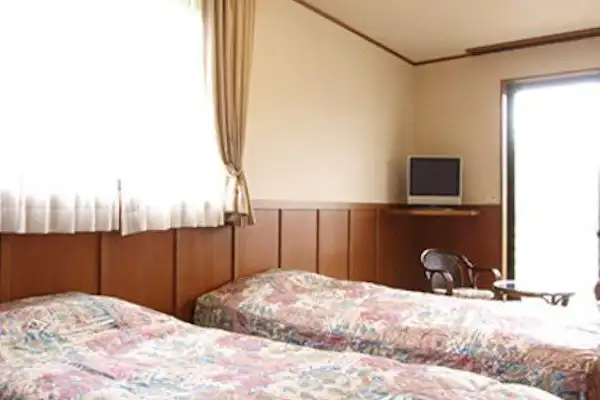 Bilik gaya barat yang padat.