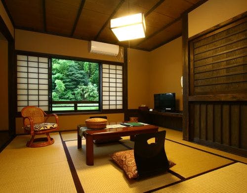 ＜安らぎの離れ風客室＞和室6-8畳