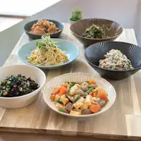 ตัวอย่างอาหารเช้า (กับข้าวท้องถิ่น)